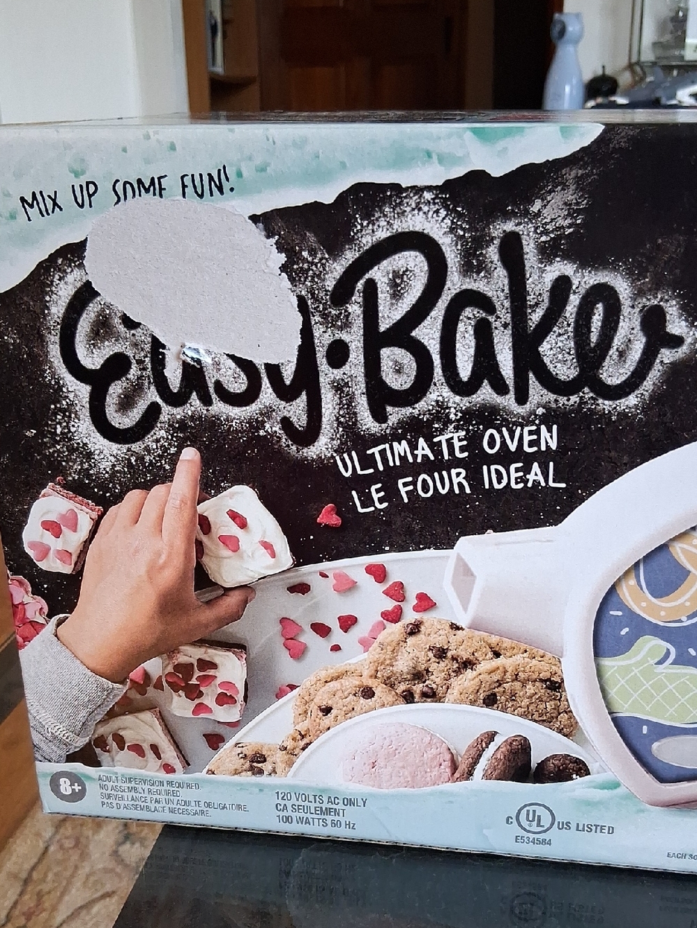 EASY BAKE OVEN